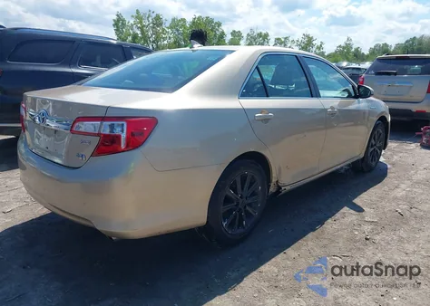 2012 Toyota Camry Hybrid Le/Xle z USA, uszkodzony, nr VIN 4T1BD1FK1CU043881